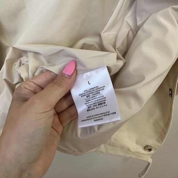 Fear of God Essentials Coaches Jacket in Egg Shell Size Large - Picture 9 of 10